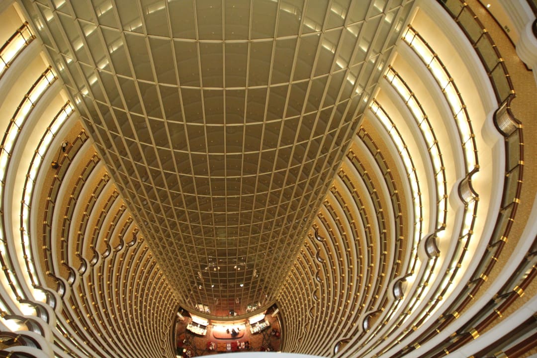 Blick von oben in die Lobby Grand Hyatt Shanghai
