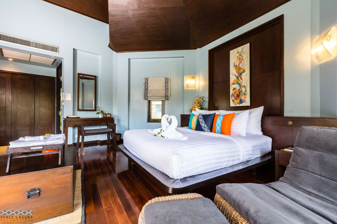 Zimmer Peace Laguna Resort and Spa