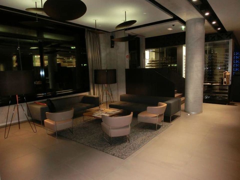 Lobby Barceló Hamburg