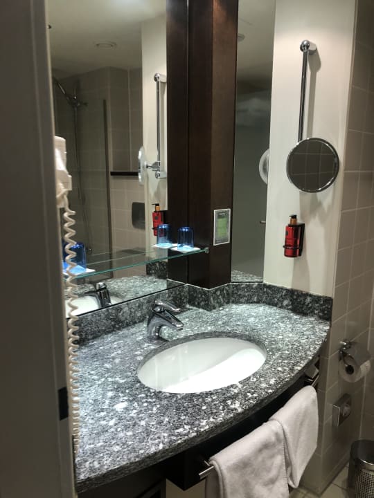 Zimmer Essential by Dorint Frankfurt-Niederrad