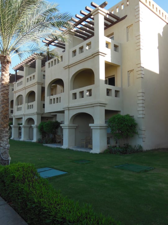 Blick auf einen Zimmerkomplex Rixos Sharm El Sheikh Adults Only 18 +