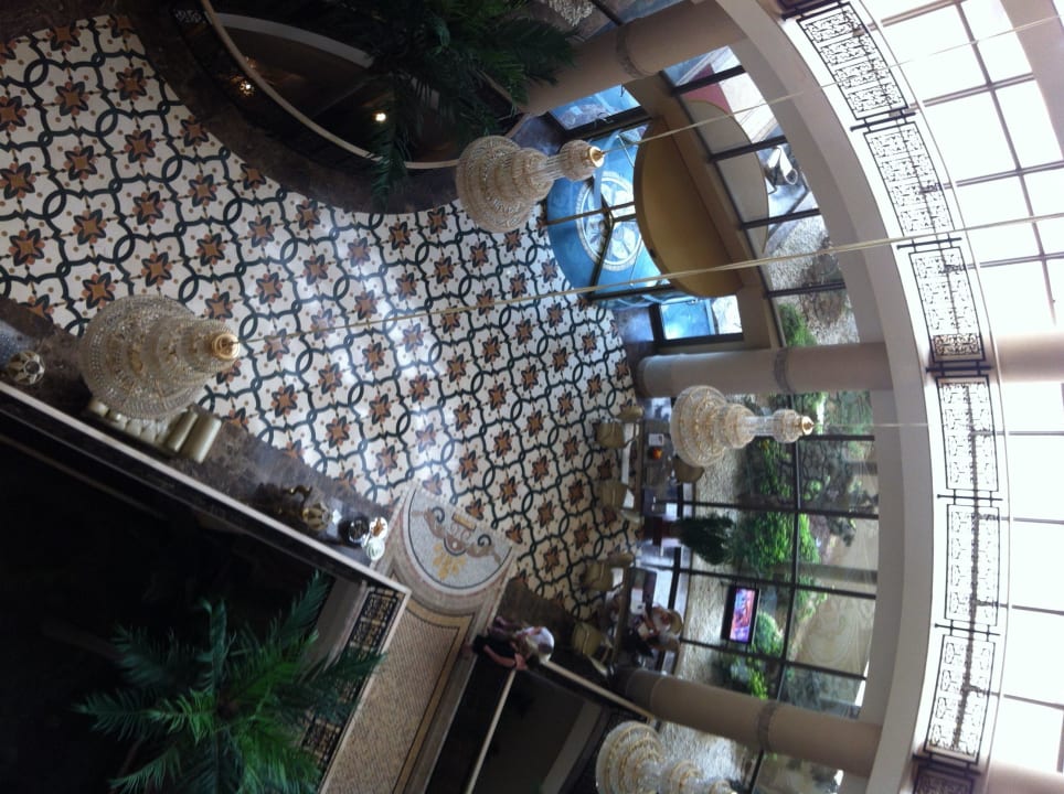 Eingang Fame Residence Lara & Spa