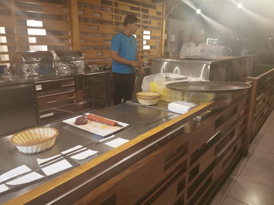 Gastro SUNRISE Crystal Bay Resort