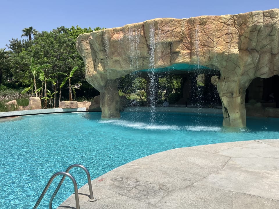 Pool Starlight Resort Hotel