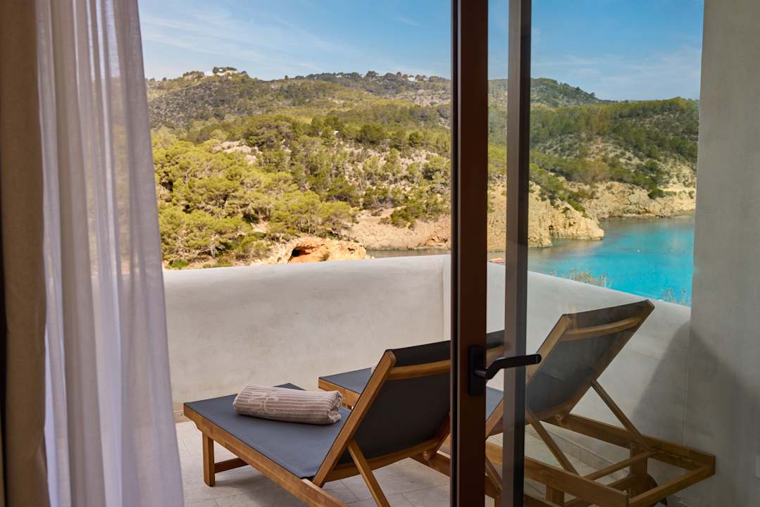 Zimmer Cala San Miguel Ibiza Resort, Curio Collection by Hilton
