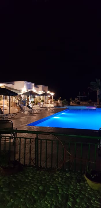 Pool Hotel Kathrin Beach