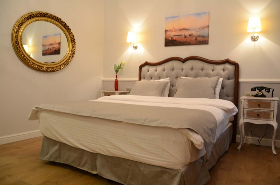 Superior Room Konak Suites