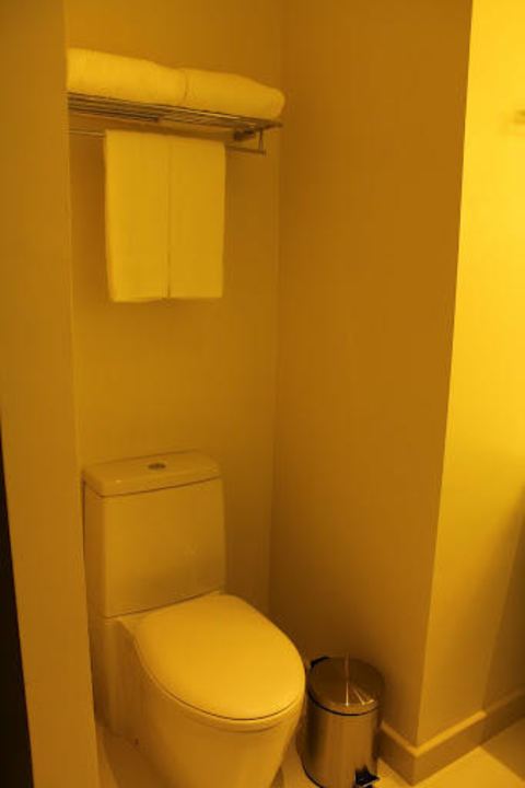 Bad Holiday Inn Express Bangkok Siam