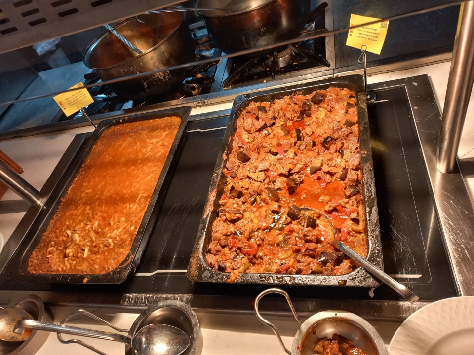 Gastro Side Village Hotel