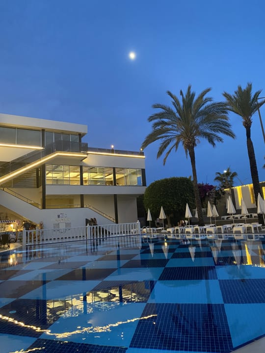 Gartenanlage Kaila Beach Hotel