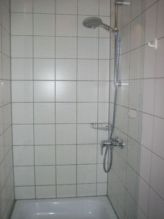 Regendusche B&B Hotel Köln-West