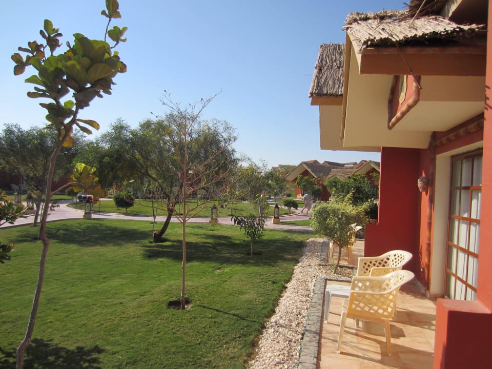 Unsere Terrasse Pickalbatros Jungle Aqua Park Resort - Neverland Hurghada