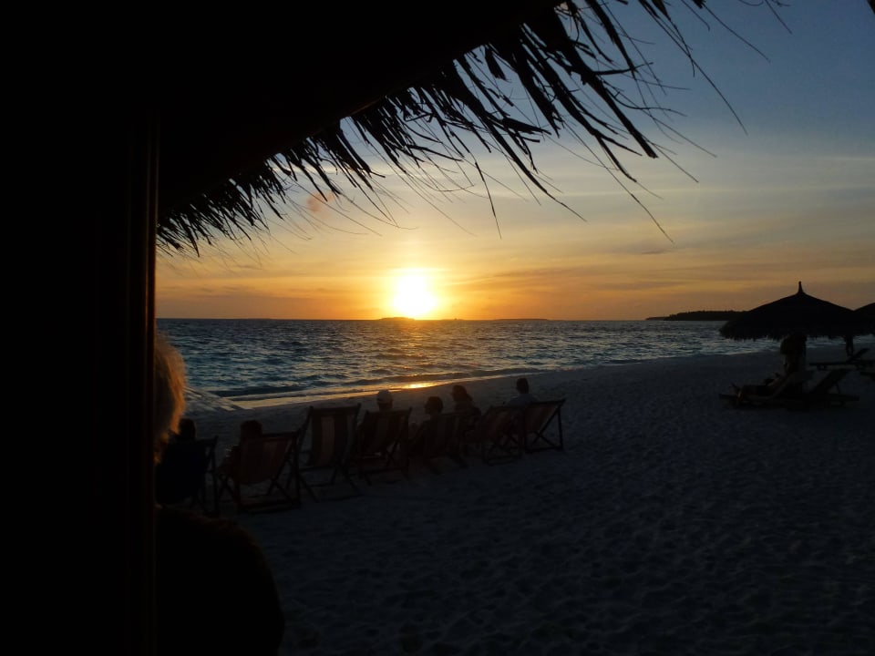 Sunset an der Sunset Bar NH Collection Maldives Reethi Resort
