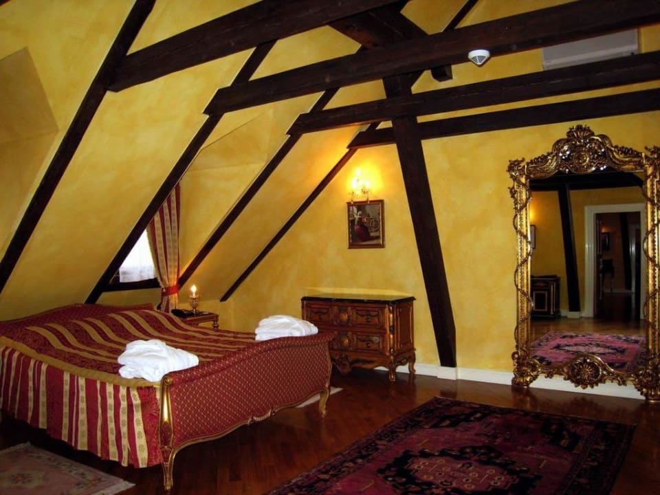 Royal Suite Residence Hotel Alchymist