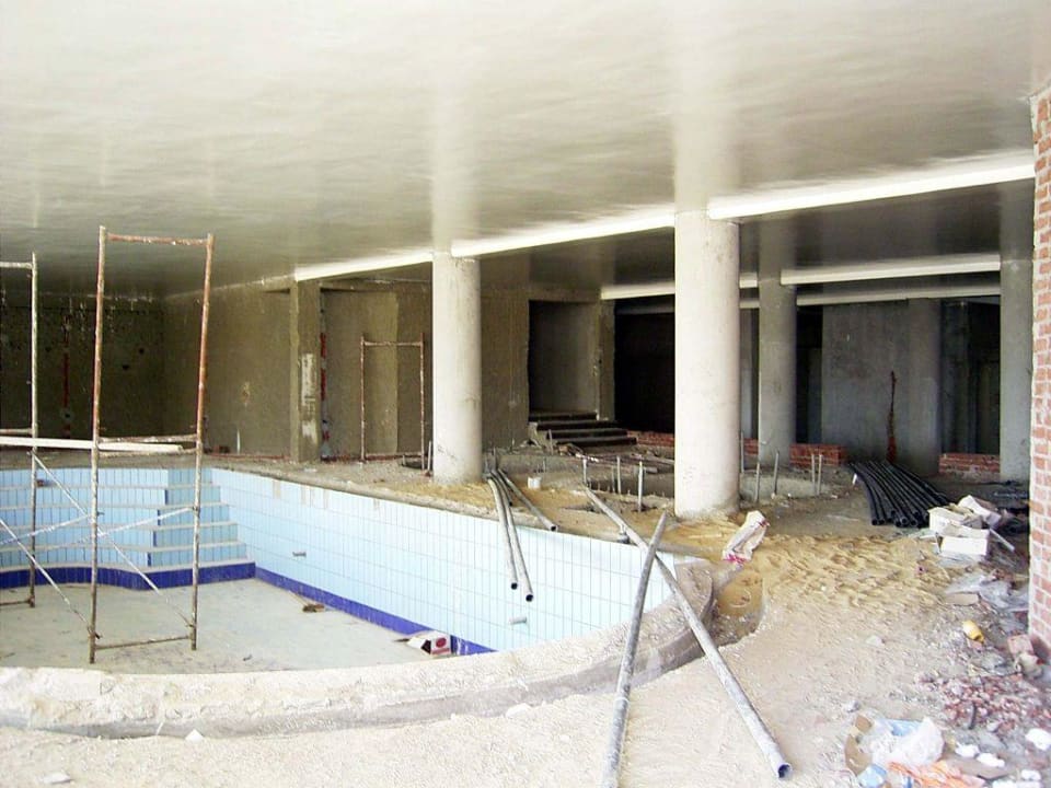 Pensee Royal Garden Wellnesscenter Hallenbad / Fitnesscenter Pensée Royal Garden Beach Resort