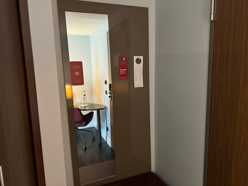 Zimmer Leonardo Royal Hotel Berlin Alexanderplatz
