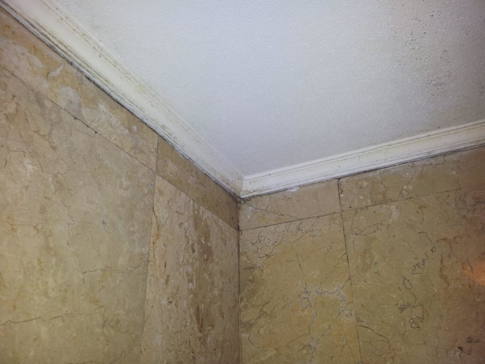 Bad  Prama Sanur Beach Bali