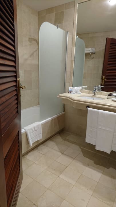 Bad Dreams Jardín Tropical