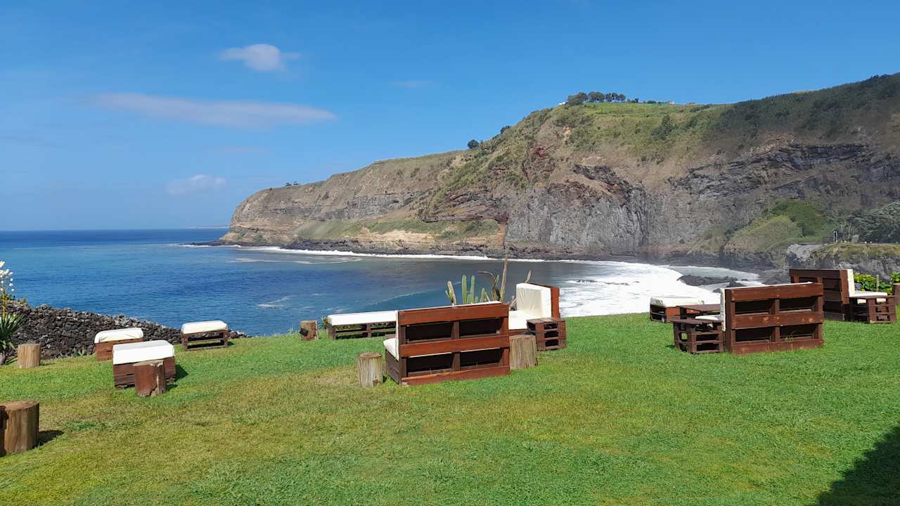Außenansicht Caloura Hotel Resort