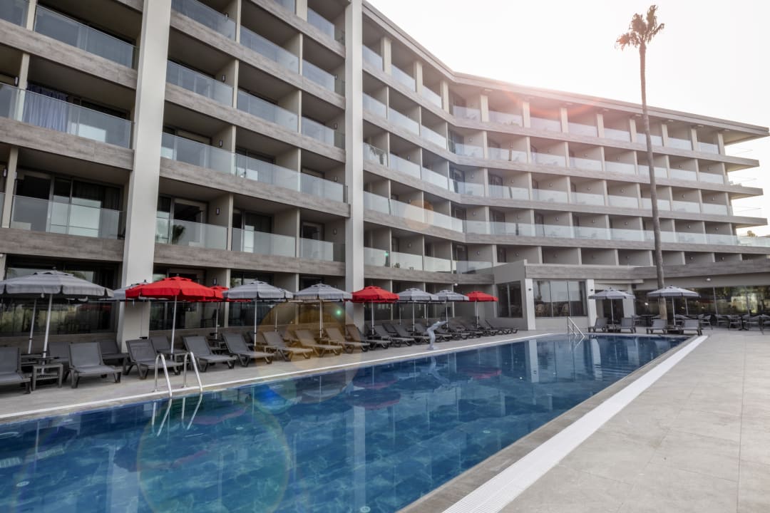 Pool Elysee Rive Hotel