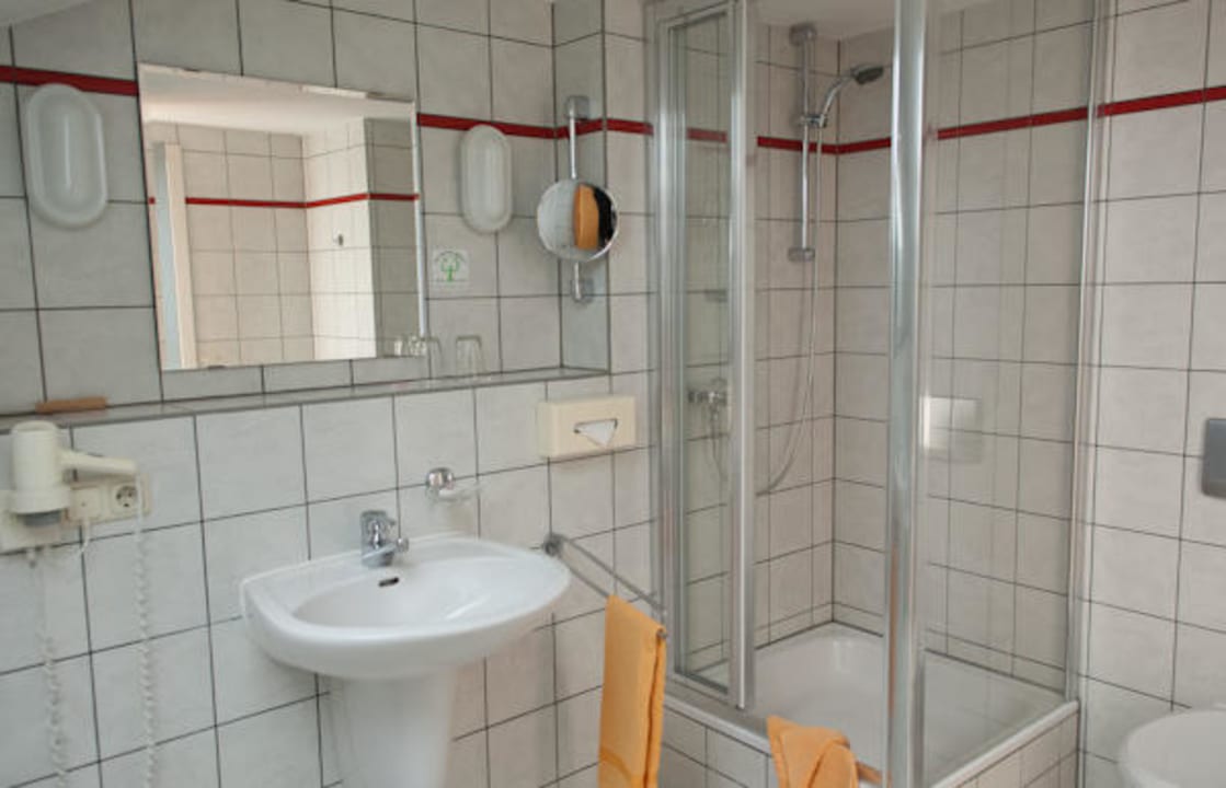 Badezimmer MUSTANG INN am Großen Garten