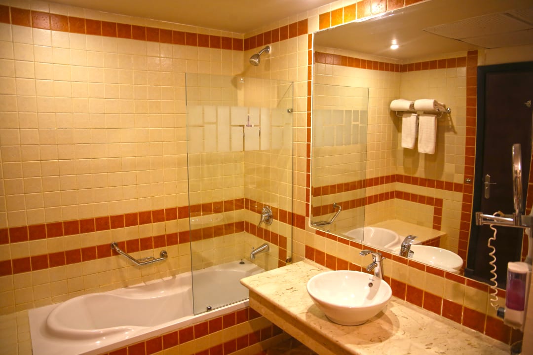 Zimmer Laguna Beach Marsa Resort
