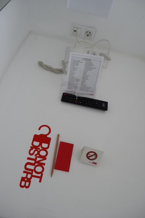 Hilfreiche Dinge im Zimmer Hotel SU & Aqualand