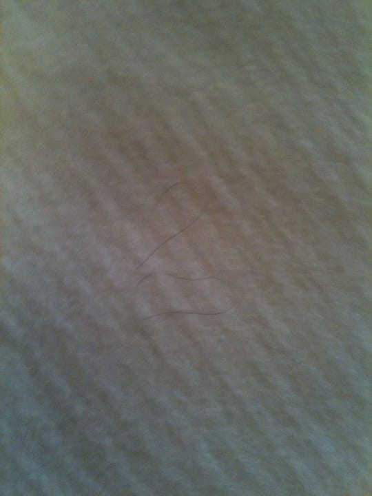 Und wieder Haare im Bett nicht von uns HVD Clubhotel Miramar