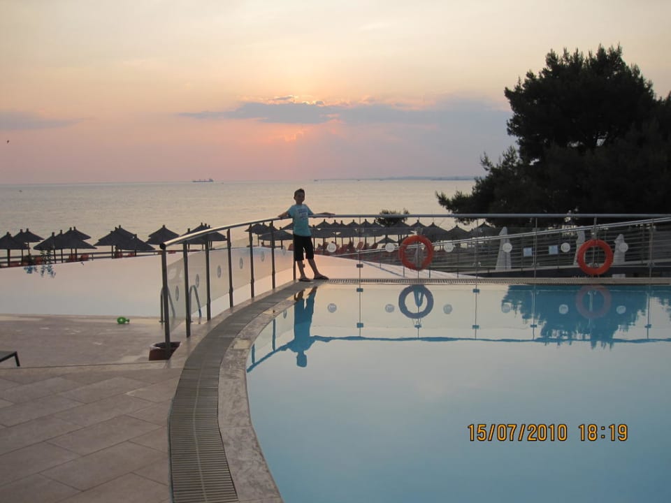 Juli 2010 Istion Club & Spa