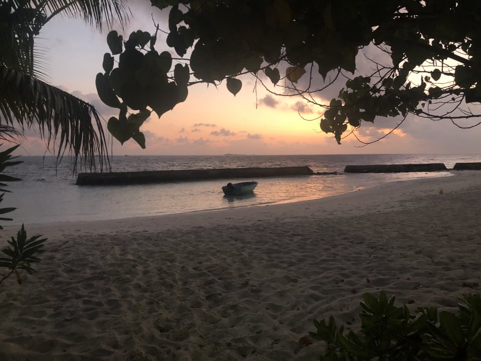 Strand Ellaidhoo Maldives by Cinnamon