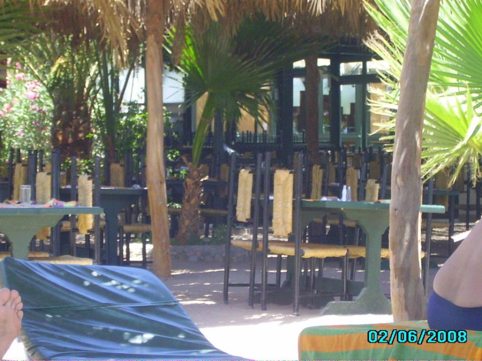 Strandrestaurant - hier gibt es das Mittagessen Giftun Azur Resort