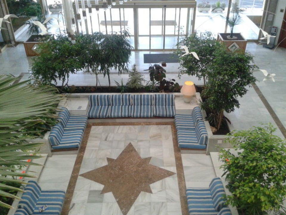 Lobby von der 1. Etage aus BG Hotel Rei del Mediterrani Palace