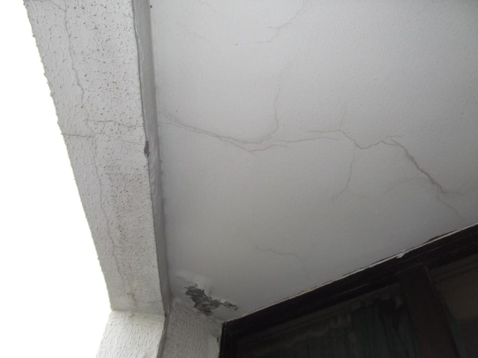 Wände des Balkons Hotel Özkaymak Falez