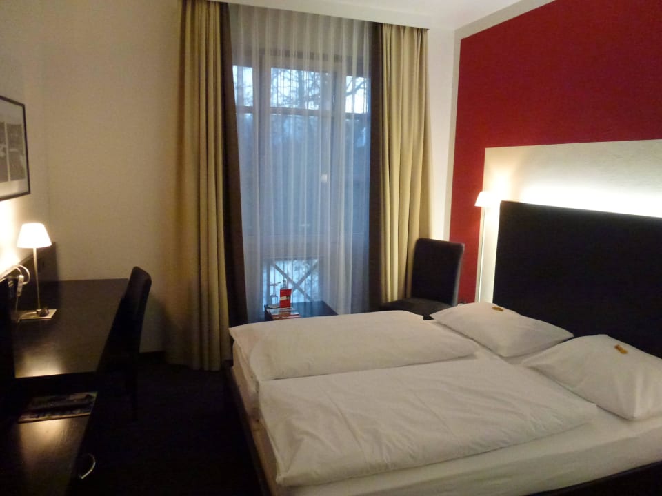 Nr. 32 Hotel am Ruhrufer Business & Golf