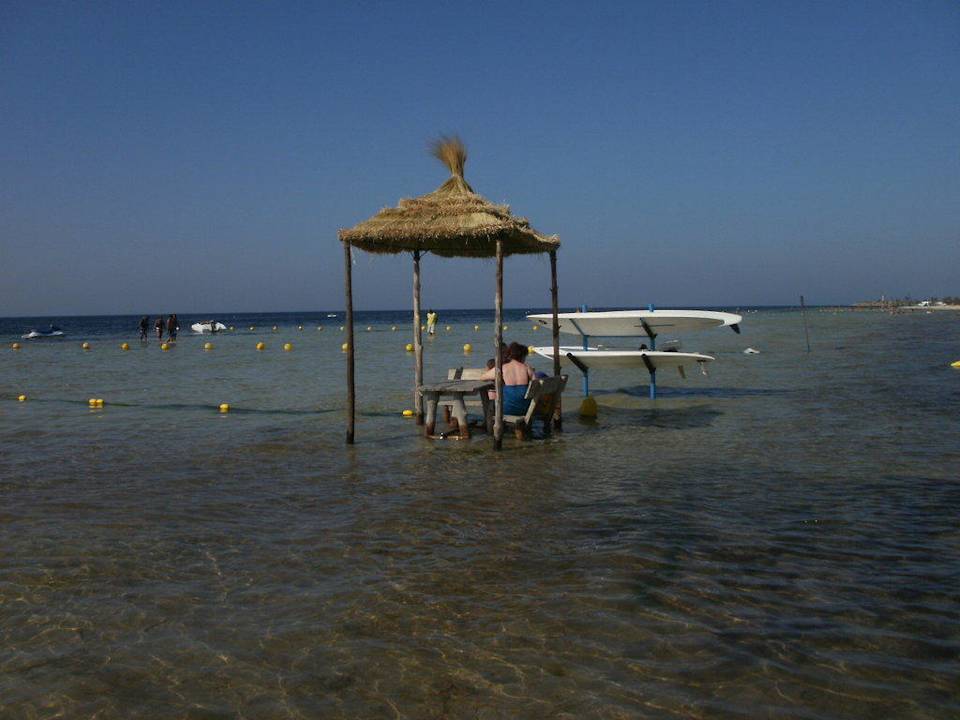 Wenn man mal keine L iege hat oder man wartet muß Hotel Rosa Beach
