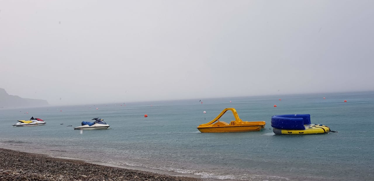 Strand Columbia Beach Resort