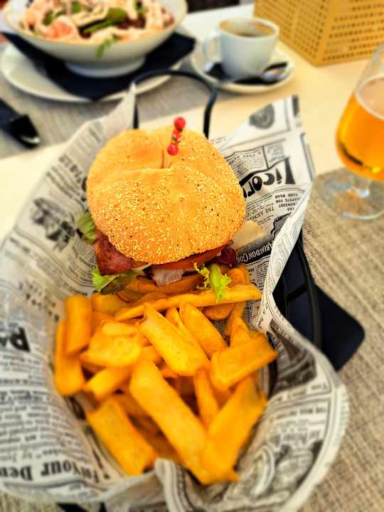 Pool BG Hotel Caballero