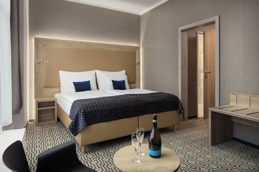 Zimmer Hotel Astoria