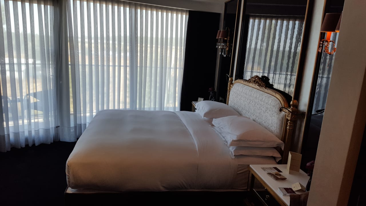 Zimmer DoubleTree by Hilton Hotel Izmir Airport