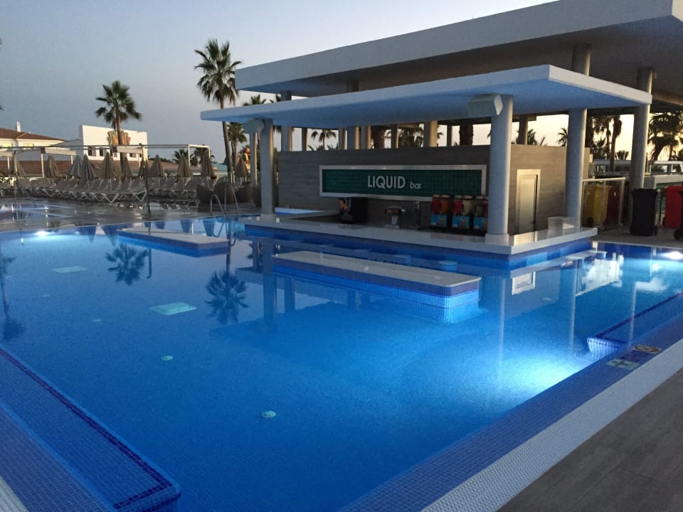 Pool Hotel Riu Chiclana