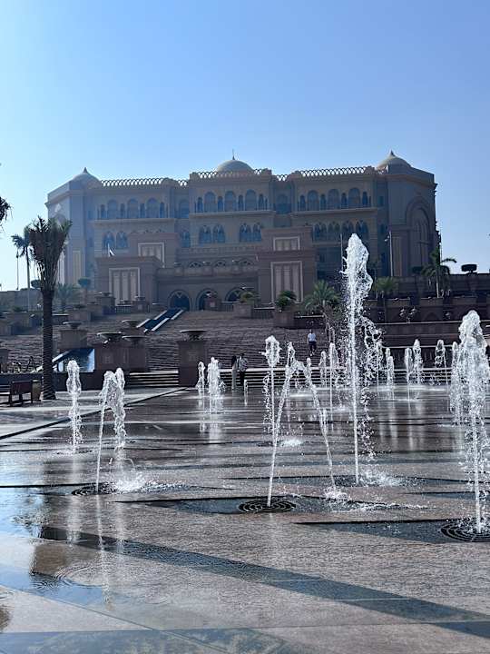 Pool Emirates Palace Mandarin Oriental
