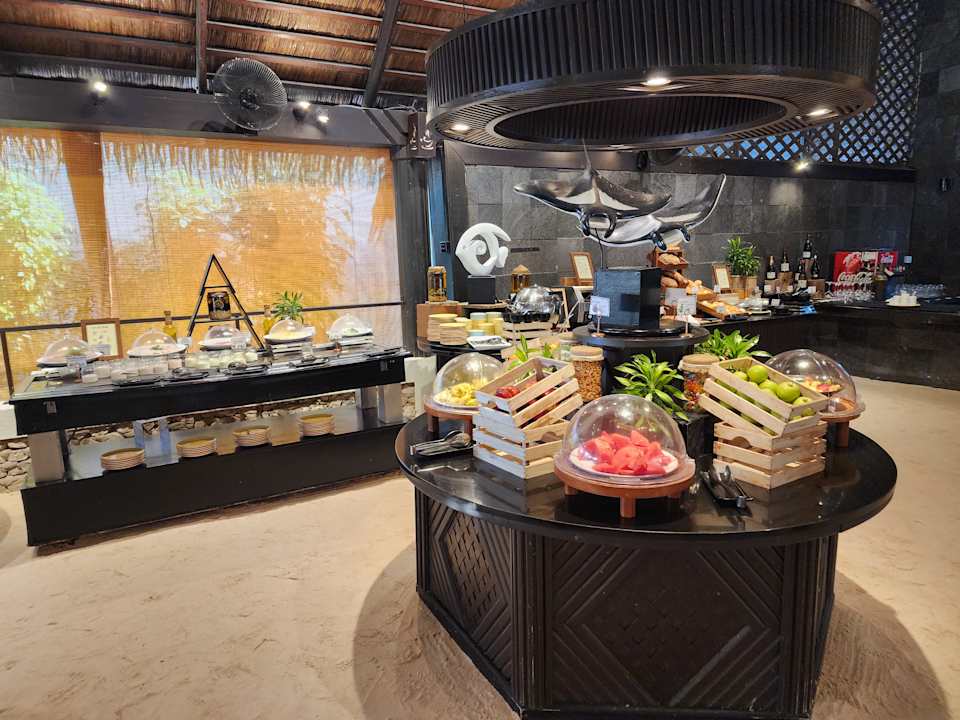 Gastro Kuredu Island Resort & Spa