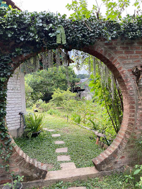 Gartenanlage Ella Nine Peaks