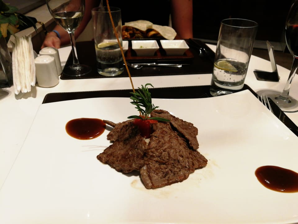 Gastro Melas Resort Hotel