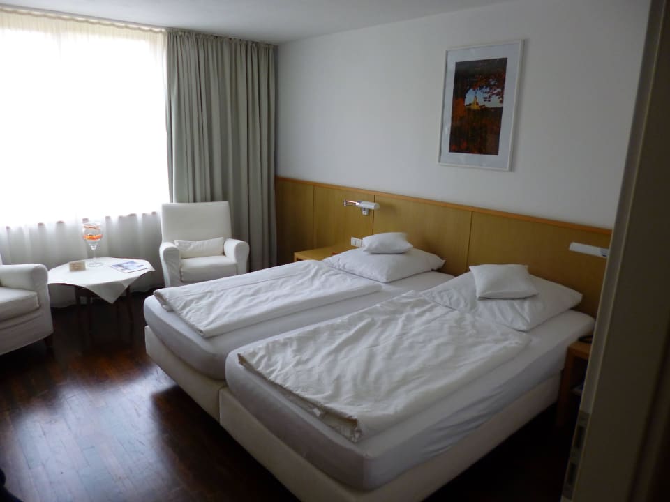 Zimmer im 1.Stock Klostergasthof Roggenburg