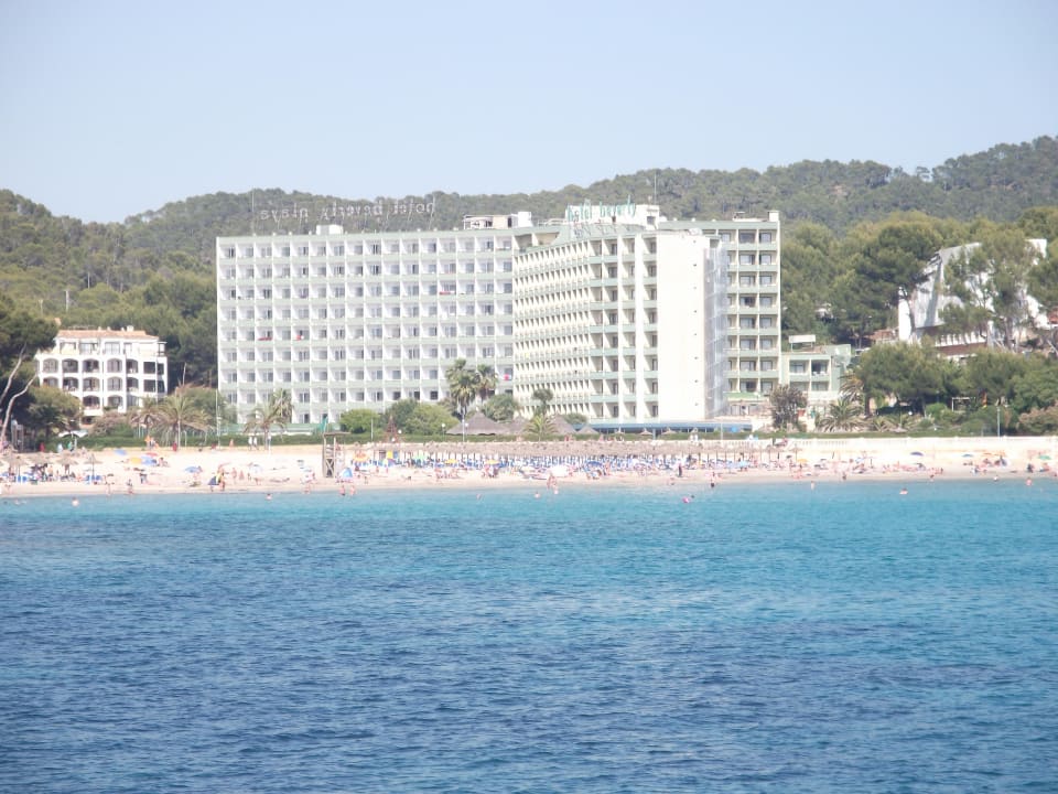 Hotel nochmals von Außen Hotel Vibra Beverly Playa