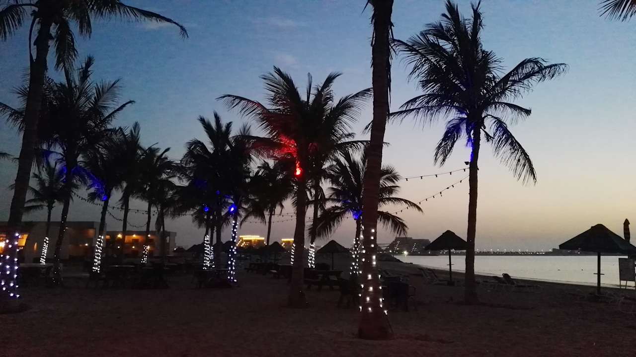 Strand BM Beach Resort