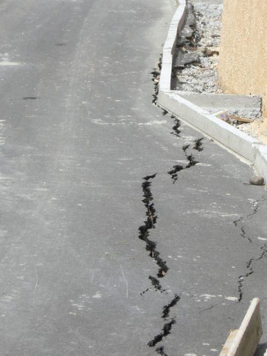 Straße zum Mungo-Club und zu einigen Zimmern Lindos Imperial Resort & Spa