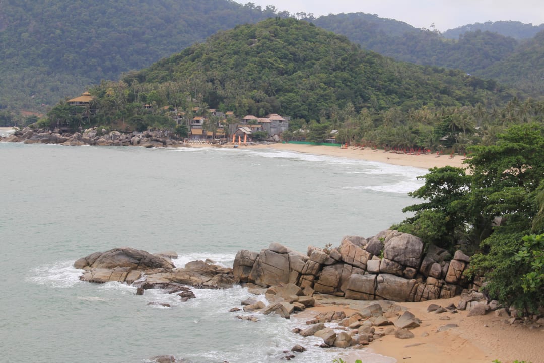 Nachbarstrand Santhiya Koh Phangan Resort & Spa