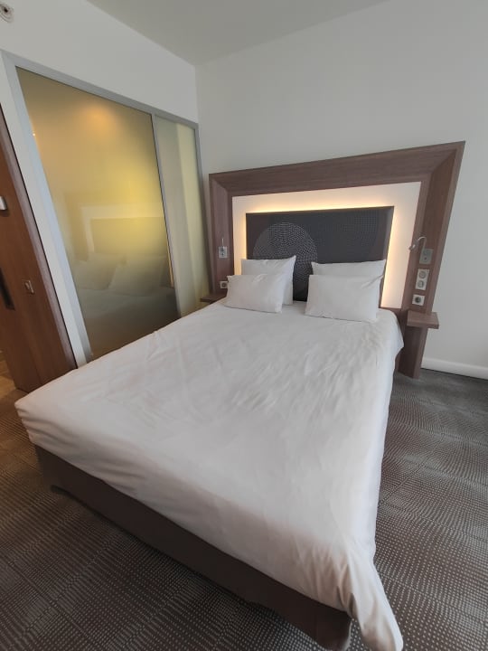 Zimmer Hotel Novotel Sofia